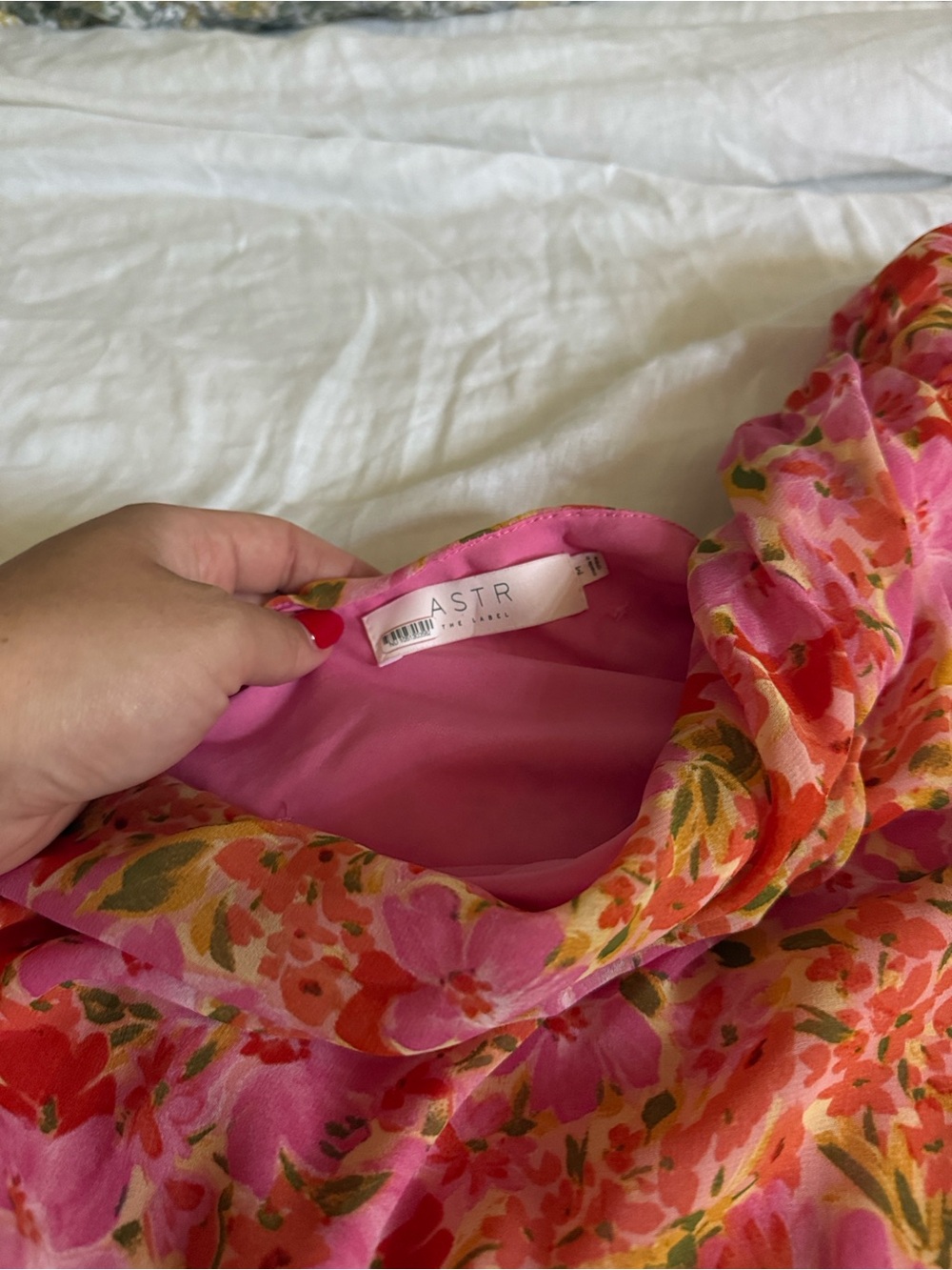 ASTR the label Santorini One-Shoulder Pink Floral Ruffle Midi Dress - Picture 3 of 4
